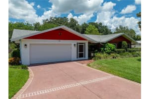111 HAMPDEN ROAD, WINTER HAVEN, FL 33884 Sold 10/15/24