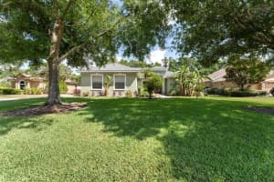 836 SUMMERFIELD DRIVE, LAKELAND, FL 33803 Sold 02/07/25