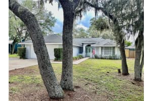 5029 RIVER LAKE ROAD, WINTER HAVEN, FL 33884 Sold 08/06/24