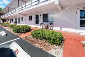 1100 MARTINIQUE DRIVE, WINTER HAVEN, FL 33884 Sold 05/12/25