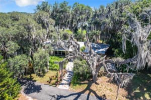 2332 STATE ROAD 17 N, SEBRING, FL 33870 Sold 05/07/25