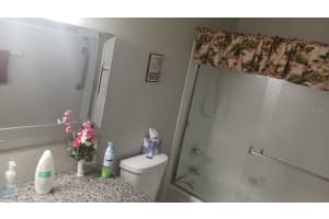 200 EL CAMINO DRIVE, WINTER HAVEN, FL 33884 Sold 08/15/25