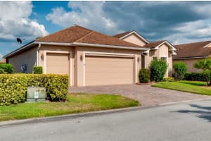 4568 BACK NINE DRIVE, WINTER HAVEN, FL 33884 - MLS#MFRP4930744