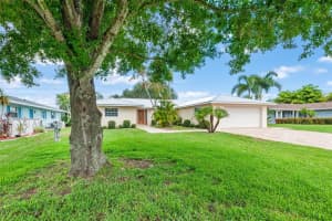 403 13TH STREET, RUSKIN, FL 33570 Sold 05/01/25