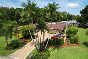 327 24TH STREET, WINTER HAVEN, FL 33880 Sold 12/16/24
