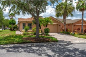 525 GRAND CANAL DRIVE, KISSIMMEE, FL 34759 Sold 10/04/24