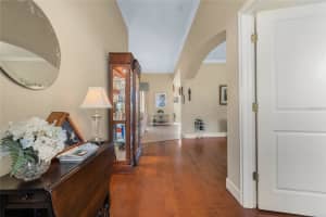 3863 BEDFORD AVENUE, WINTER HAVEN, FL 33884 Sold 11/14/24