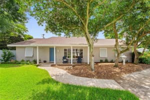 27 LAKE LINK DRIVE, WINTER HAVEN, FL 33884 Sold 03/04/25
