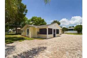 617 LIME STREET, AUBURNDALE, FL 33823 Sold 10/18/24
