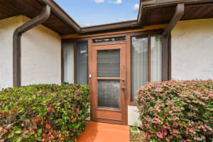 630 WEXFORD COURT, WINTER HAVEN, FL 33884 Sold 09/13/24