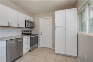1324 LAKEVIEW ROAD, LAKE WALES, FL 33853 Sold 11/20/24