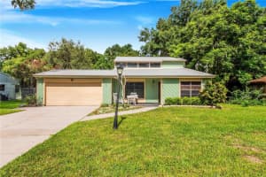 6233 CHRISTINA GROVES CIRCLE, LAKELAND, FL 33813 Sold 03/13/25