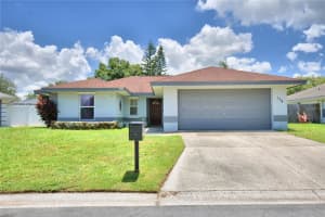 136 LAKE DAISY TERRACE, WINTER HAVEN, FL 33884 Sold 09/23/24