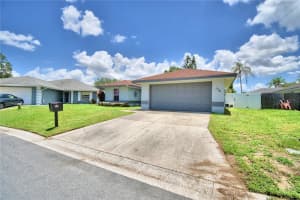 136 LAKE DAISY TERRACE, WINTER HAVEN, FL 33884 Sold 09/23/24