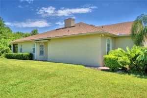1407 VIENNA SQUARE DR, WINTER HAVEN, FL 33884 Sold 10/18/24