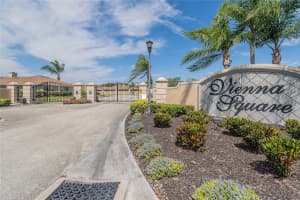1657 VIENNA SQUARE DRIVE, WINTER HAVEN, FL 33884 Sold 09/11/24