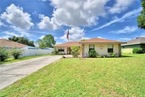 924 HILLGROVE LANE, AUBURNDALE, FL 33823 Sold 01/27/25