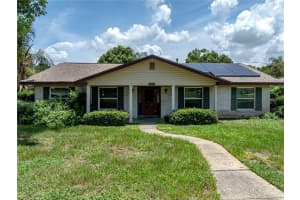 216 SHELLEY DRIVE, WINTER HAVEN, FL 33884 Sold 10/17/24