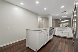 2179 CASTLE POINT, WINTER HAVEN, FL 33880 Sold 03/26/25