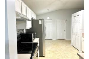 6841 RIDGEVIEW AVENUE, JACKSONVILLE, FL 32244 Sold 01/27/25