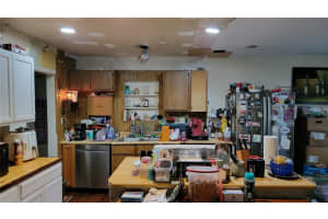 590 AVENUE E SE, WINTER HAVEN, FL 33880 Sold 11/01/24
