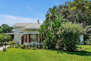 221 DESOTO ROAD, WINTER HAVEN, FL 33884 Sold 02/28/25