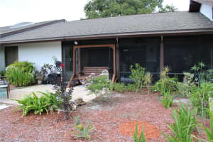 4 HUNTLEY COURT, HAINES CITY, FL 33844 Sold 11/04/24