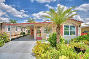 4925 CYPRESS GARDENS ROAD, WINTER HAVEN, FL 33884 Sold 10/17/24