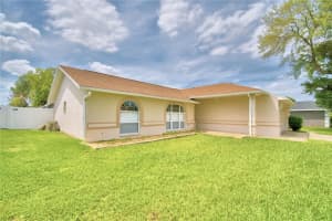 404 BIGSTAFF COURT, WINTER HAVEN, FL 33884 Sold 11/12/24