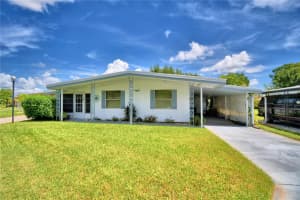 104 PARADISE LANE, AUBURNDALE, FL 33823 - MLS#MFRP4931798