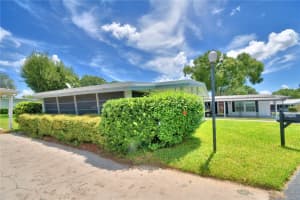 104 PARADISE LANE, AUBURNDALE, FL 33823 - MLS#MFRP4931798