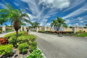 2487 SALZBURG LOOP, WINTER HAVEN, FL 33884 Sold 10/15/24