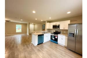 2110 PALM NUT DRIVE, WINTER HAVEN, FL 33881 Sold 10/21/24