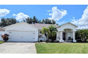 568 REDDICKS CIRCLE, WINTER HAVEN, FL 33884 Sold 11/22/24