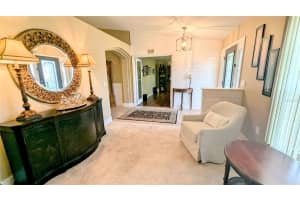 568 REDDICKS CIRCLE, WINTER HAVEN, FL 33884 Sold 11/22/24