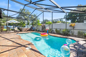 135 BELMONT DRIVE, WINTER HAVEN, FL 33884 Sold 12/06/24