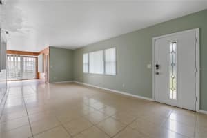 2285 AVENUE C  SW, WINTER HAVEN, FL 33880 Sold 10/18/24