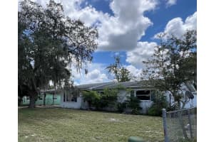 116 7TH JPV STREET, WINTER HAVEN, FL 33880 Sold 11/26/24