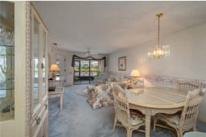 2004 GARDEN LAKE DRIVE, WINTER HAVEN, FL 33884 Sold 01/29/25