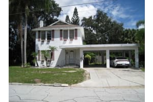 515 AVENUE F SE, WINTER HAVEN, FL 33880 Sold 12/30/24