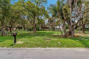 3038 SPIRIT LAKE DR, WINTER HAVEN, FL 33880 - MLS#MFRP4932018