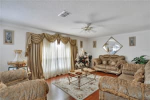 6860 WESTLAKE BOULEVARD, ORLANDO, FL 32810 Sold 05/09/25