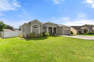 191 LAKE THOMAS DRIVE, WINTER HAVEN, FL 33880 Sold 02/18/25