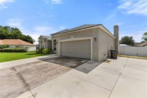 191 LAKE THOMAS DRIVE, WINTER HAVEN, FL 33880 Sold 02/18/25