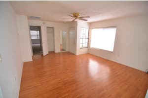 522 LAKE DEXTER BOULEVARD, WINTER HAVEN, FL 33884 Sold 12/06/24