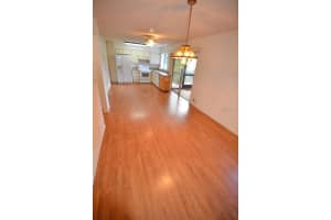 522 LAKE DEXTER BOULEVARD, WINTER HAVEN, FL 33884 Sold 12/06/24