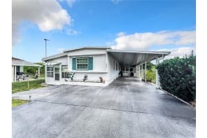 215 EDGEWOOD BOULEVARD, LAKE WALES, FL 33898 Sold 06/06/25