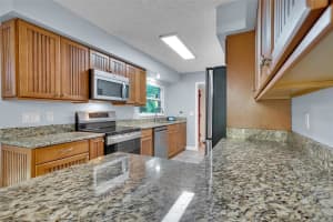 826 RUSSELL DRIVE, PLANT CITY, FL 33563 Sold 11/15/24