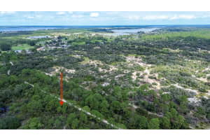 211 ROLLING HILLS DRIVE, LAKE PLACID, FL 33852 Sold 11/29/24