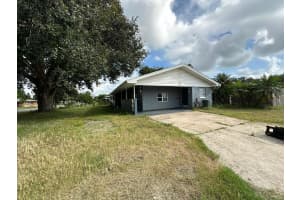 100 STEVENSON ROAD, WINTER HAVEN, FL 33884 Sold 01/10/25